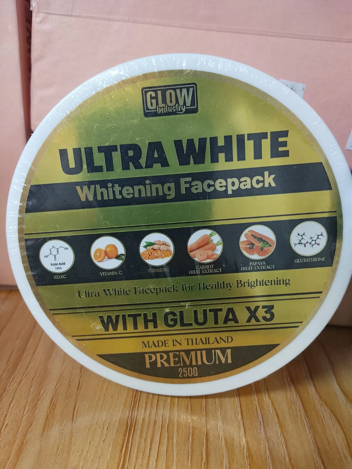 ULTRA WHIT.