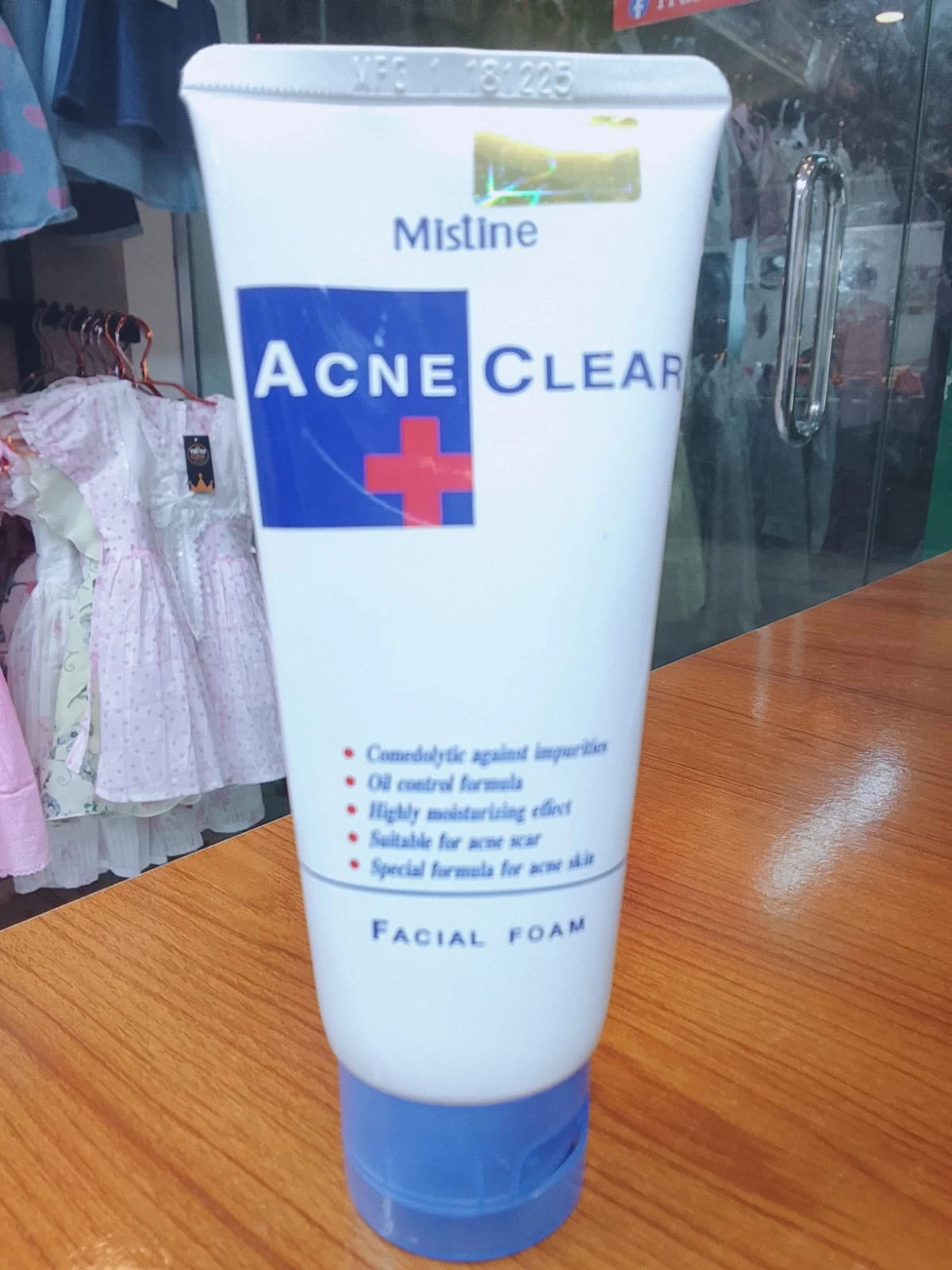 acnie face wash
